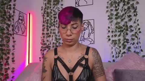 Mia Morgann online show from May 7, 2026, 2:44 pm