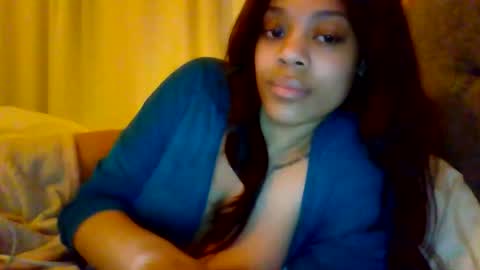 MiaMuffn online show from March 11, 2026, 10:38 pm