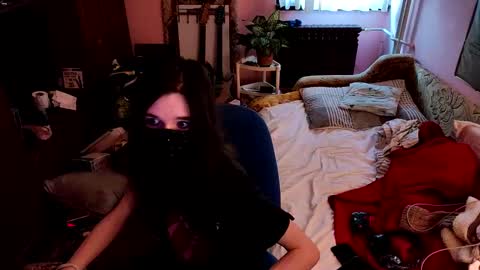 Snapshot of miaowhowl chatting on February 23, 2025, 3:18 pm Kristien online show from February 23, 2025, 3:18 pm