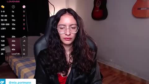 Snapshot of miaportman chatting on January 12, 2026, 9:03 am MIAPORTMANN online show from January 12, 2026, 9:03 am