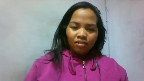 miarii online show from June 3, 2026, 2:33 pm