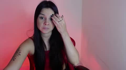 Snapshot of miarobinn_ chatting on November 27, 2025, 9:11 am miarobinn_ online show from November 27, 2025, 9:11 am