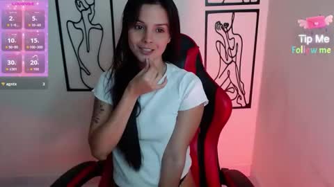 Snapshot of miarobinn_ chatting on February 19, 2026, 4:03 pm miarobinn_ online show from February 19, 2026, 4:03 pm