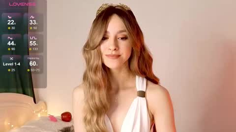 Mia online show from October 31, 2025, 5:41 am