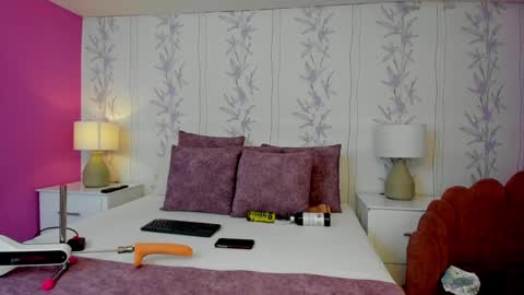 Snapshot of miasweetth chatting on January 17, 2025, 11:49 am Mia Sweetth online show from January 17, 2025, 11:49 am