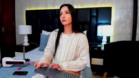 Snapshot of miasweetth chatting on February 24, 2025, 11:43 am Mia Sweetth online show from February 24, 2025, 11:43 am