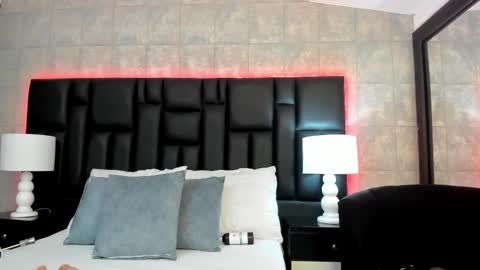 Snapshot of miasweetth chatting on March 11, 2025, 11:12 am Mia Sweetth online show from March 11, 2025, 11:12 am