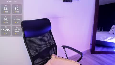 MiaIron online show from June 4, 2026, 3:29 pm