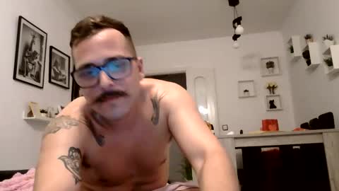 Snapshot of mich6921 chatting on May 23, 2026, 11:31 pm MILO MIAMI online show from May 23, 2026, 11:31 pm