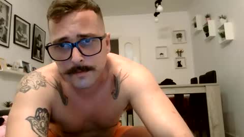 Snapshot of mich6921 chatting on June 10, 2026, 11:03 pm MILO MIAMI online show from June 10, 2026, 11:03 pm