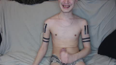 Snapshot of michael_danymans chatting on February 4, 2026, 2:34 pm Michael online show from February 4, 2026, 2:34 pm