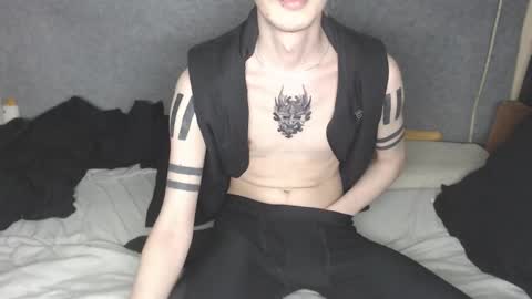 Snapshot of michael_danymans chatting on February 18, 2026, 5:25 am Michael online show from February 18, 2026, 5:25 am