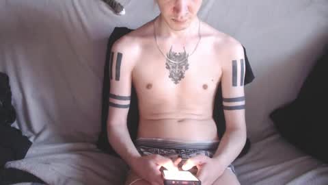Snapshot of michael_danymans chatting on April 10, 2026, 4:33 pm Michael online show from April 10, 2026, 4:33 pm