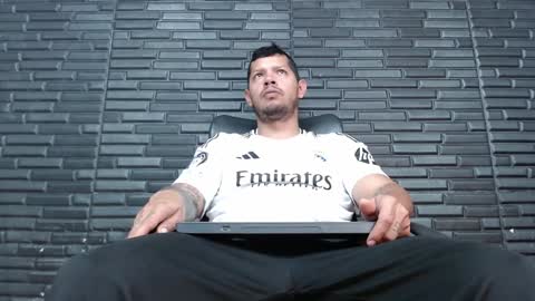 Michael Daviss online show from December 9, 2024, 12:30 pm