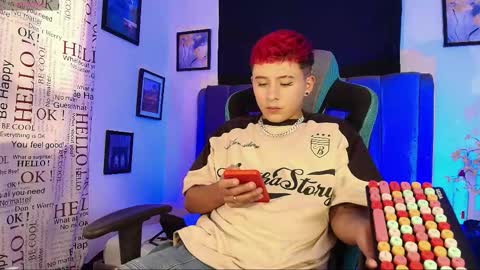 michael_lopez_1 online show from September 28, 2025, 6:57 pm