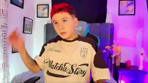 michael_lopez_1 online show from October 4, 2025, 11:08 am