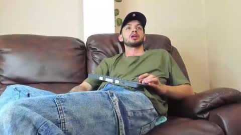 Snapshot of michael_magno chatting on February 17, 2026, 2:08 am Michael Stevens online show from February 17, 2026, 2:08 am