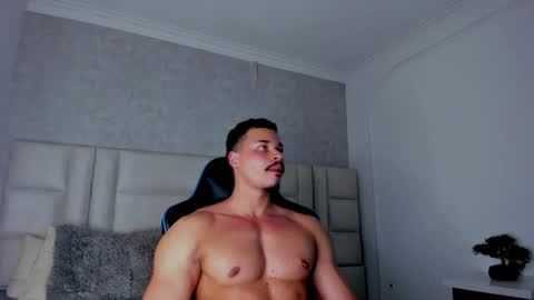 Michael online show from November 12, 2025, 4:46 am