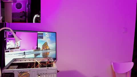 Michael online show from December 6, 2024, 1:11 pm