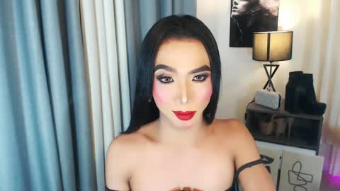 michaelagoddess online show from June 17, 2026, 5:03 pm