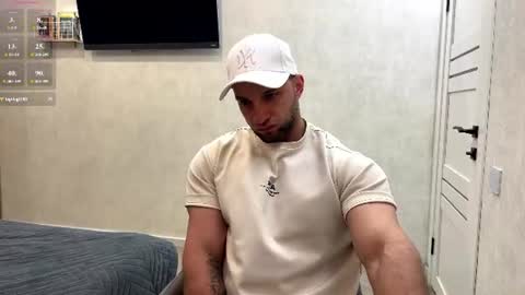 Snapshot of michaelbradley_for_u chatting on June 10, 2026, 9:35 pm michaelbradley_for_u online show from June 10, 2026, 9:35 pm