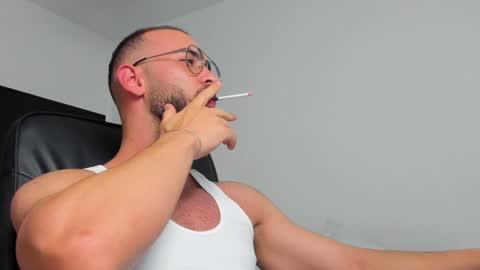 Snapshot of michaelevansx chatting on December 22, 2024, 11:41 pm MichaelEvansx online show from December 22, 2024, 11:41 pm