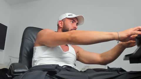 Snapshot of michaelevansx chatting on December 30, 2024, 8:47 pm MichaelEvansx online show from December 30, 2024, 8:47 pm