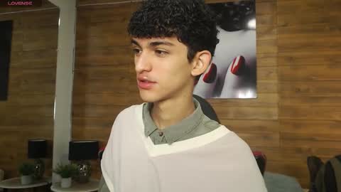 Snapshot of michaelkoiv chatting on March 1, 2026, 11:23 am michaelkoiv online show from March 1, 2026, 11:23 am