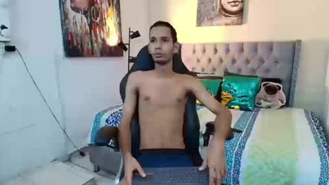 Snapshot of michaell_bellk_ chatting on October 18, 2025, 6:30 pm michaell_bellk_ online show from October 18, 2025, 6:30 pm