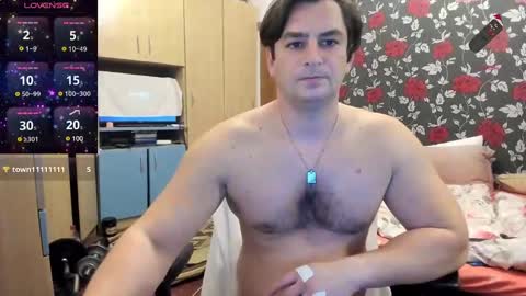 Snapshot of michaelragnar90 chatting on December 19, 2024, 5:18 pm michaelragnar90 online show from December 19, 2024, 5:18 pm