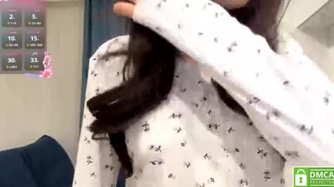 Aidaxo online show from March 30, 2026, 5:14 pm