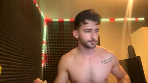 michelemagnetico online show from November 9, 2025, 10:41 pm