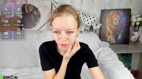 michelle_blond online show from September 29, 2025, 6:51 am