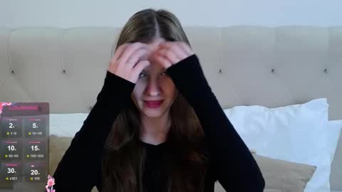 Snapshot of michelle_roux chatting on September 25, 2025, 12:31 pm Michelle online show from September 25, 2025, 12:31 pm