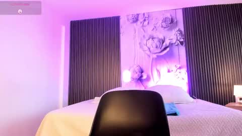 michellepreston_ online show from March 5, 2026, 12:12 pm