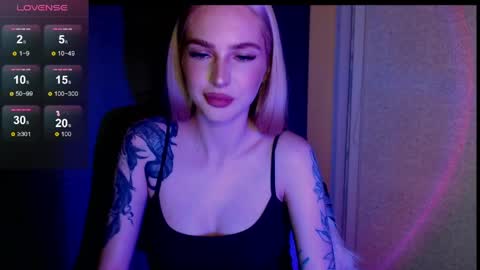 Snapshot of michellevelour chatting on June 6, 2026, 5:17 pm Michelle online show from June 6, 2026, 5:17 pm