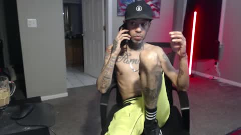 Snapshot of michigan9000 chatting on October 9, 2025, 12:52 am michigan9000 online show from October 9, 2025, 12:52 am