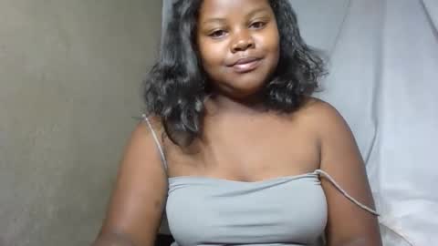 michou61 online show from April 4, 2026, 2:10 am