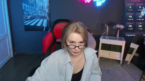 Micky online show from April 21, 2026, 2:23 pm