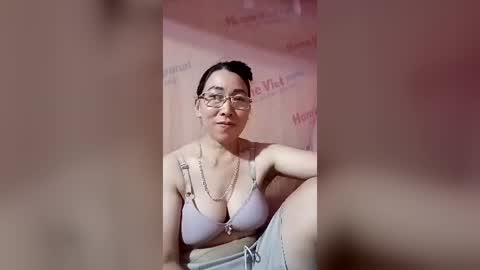 Snapshot of mickye00 chatting on June 12, 2026, 7:07 am Miky online show from June 12, 2026, 7:07 am