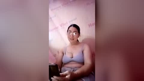 Snapshot of mickye00 chatting on July 15, 2026, 2:55 pm Miky online show from July 15, 2026, 2:55 pm