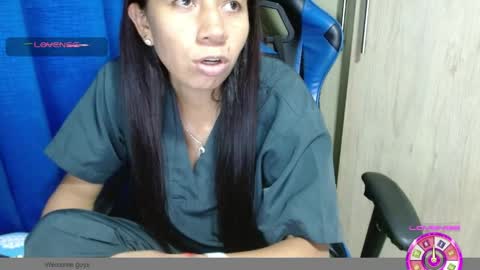 vanesa sexy online show from March 29, 2026, 1:49 am