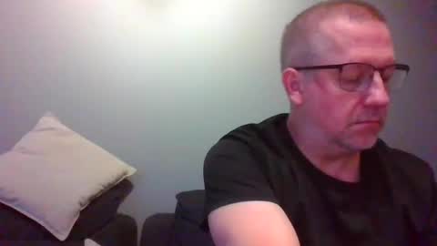 Snapshot of middleton2021 chatting on June 14, 2026, 3:08 am middleton2021 online show from June 14, 2026, 3:08 am
