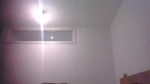 middo73 online show from March 29, 2026, 2:22 am