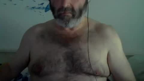 Snapshot of midhir chatting on January 24, 2025, 7:49 pm kike online show from January 24, 2025, 7:49 pm