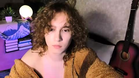 Max online show from February 10, 2025, 2:37 pm