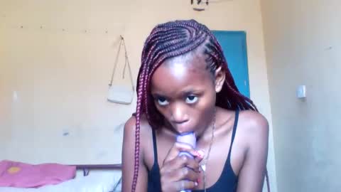 Snapshot of midnightn chatting on October 23, 2025, 7:07 am midnightn online show from October 23, 2025, 7:07 am