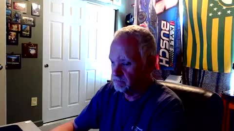Snapshot of midwestdad09 chatting on September 8, 2025, 5:56 pm midwestdad09 online show from September 8, 2025, 5:56 pm