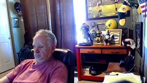 Snapshot of midwestdad09 chatting on May 28, 2026, 2:14 pm midwestdad09 online show from May 28, 2026, 2:14 pm