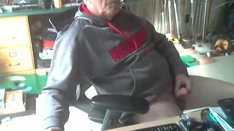 Snapshot of midwestman4u2 chatting on January 18, 2026, 5:50 pm Mid West Man 4U online show from January 18, 2026, 5:50 pm